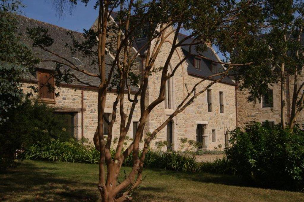 Manoir De Kergrec'H Ξενοδοχείο Plougrescant Εξωτερικό φωτογραφία